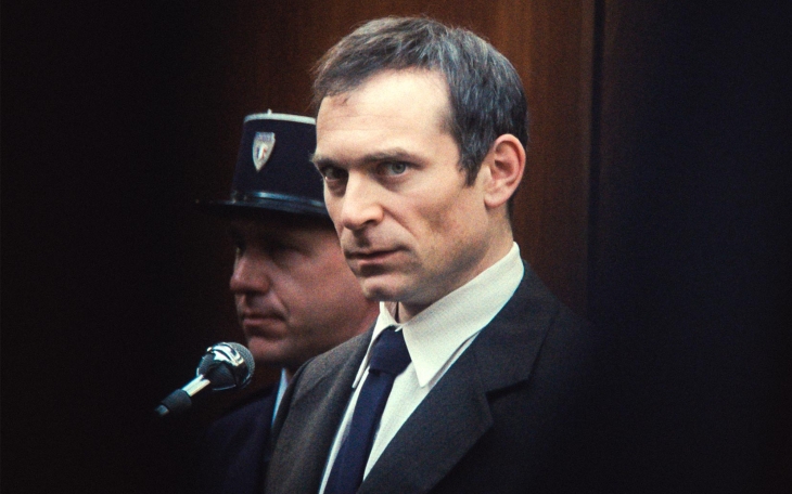 Pierre Goldman lors du procès, visage fermé