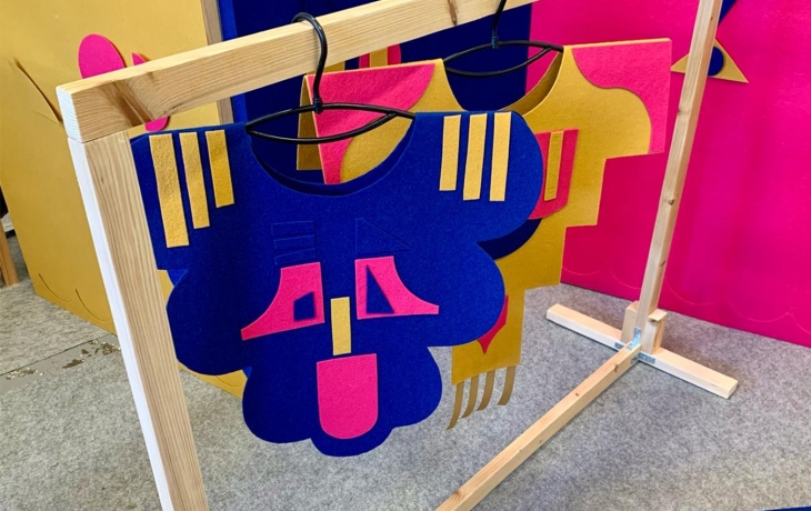 Costumes en moquette
