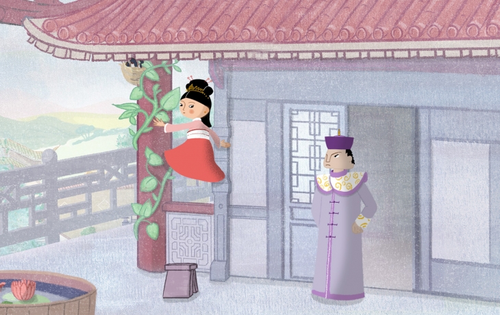 La petite princesse grimpe sur un poteau fleuri devant sa maison