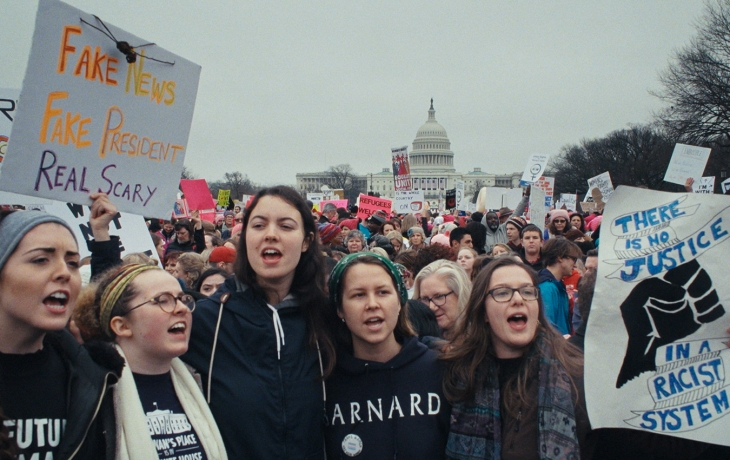 Collectif de femmes en manifestation