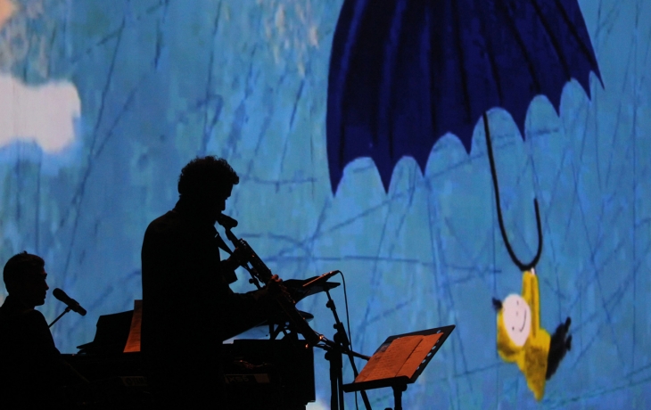 Film avec ombre des musiciens