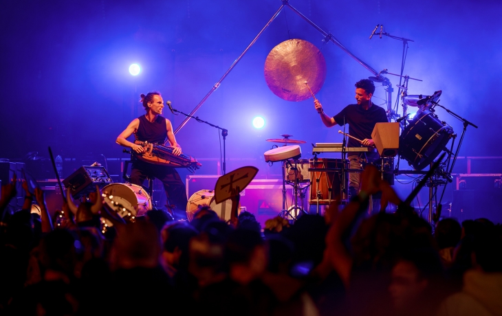 Concert de Strom avec du public
