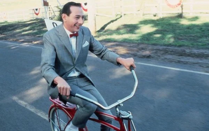Homme a bicyclette, heureux