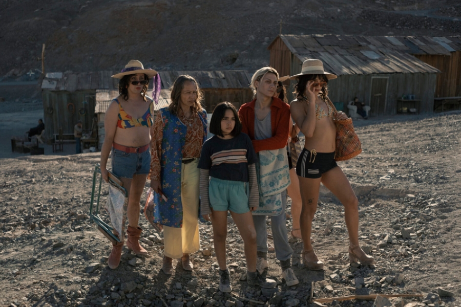 Groupe de jeunes sur une plage