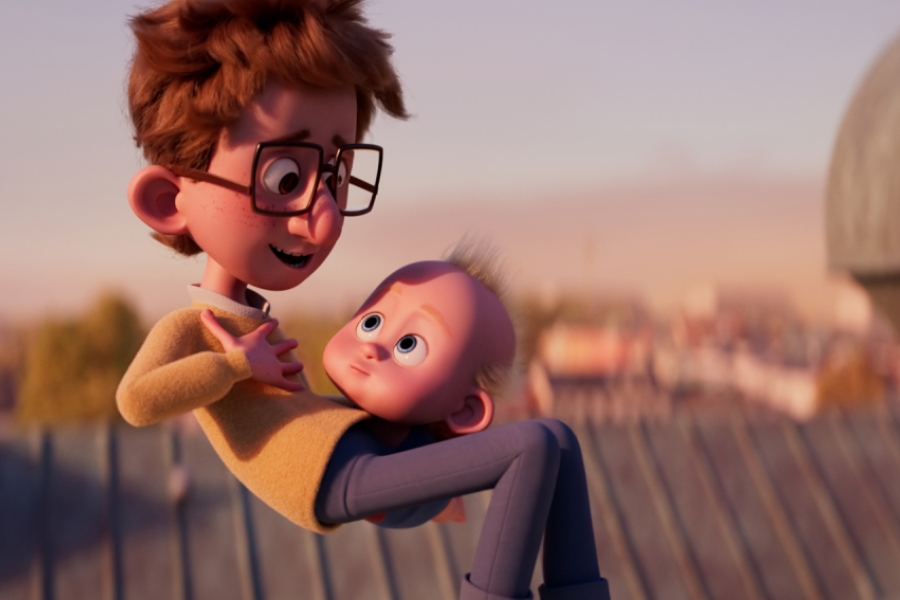 Bébé qui vole en portant son grand frère